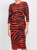 Laden Sie das Bild in den Galerie-Viewer, Zebra Kleid rot

